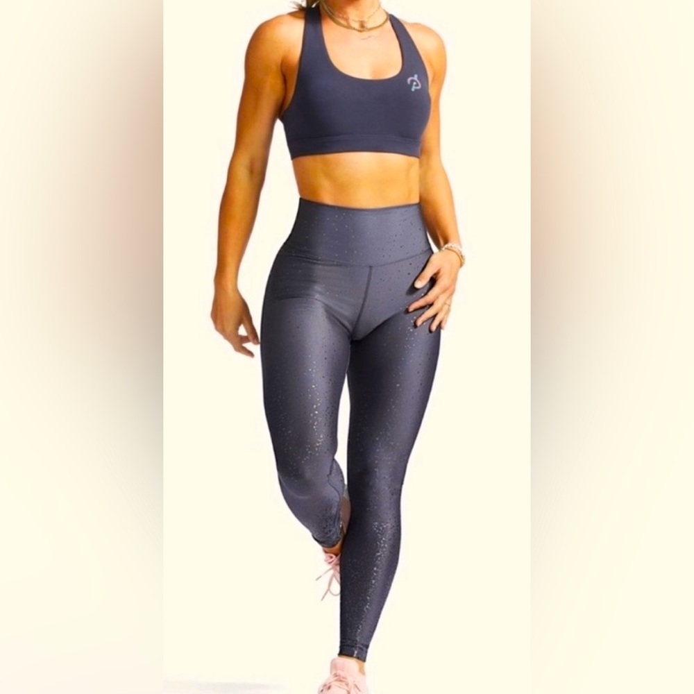 Peloton sparkle leggings. One one time